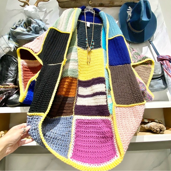 Artisan Patchwork boho cocoon kimono cover up w shabby chic granny cabin vibe - Picture 3 of 10